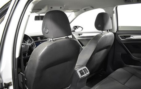 Volkswagen Golf VII, 2017 год, 1 090 000 рублей, 11 фотография