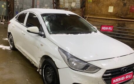 Hyundai Solaris II рестайлинг, 2019 год, 670 000 рублей, 1 фотография