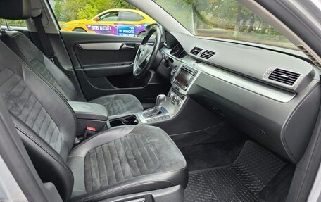 Volkswagen Passat B7, 2012 год, 1 350 000 рублей, 13 фотография