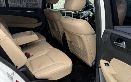 Mercedes-Benz GL-Класс, 2015 год, 4 300 000 рублей, 13 фотография