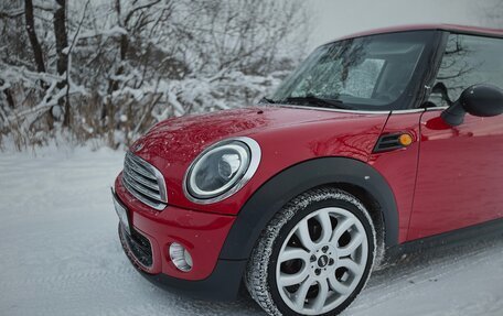 MINI Hatch, 2011 год, 945 000 рублей, 2 фотография