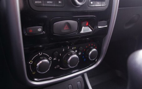 Renault Duster I рестайлинг, 2013 год, 649 000 рублей, 17 фотография