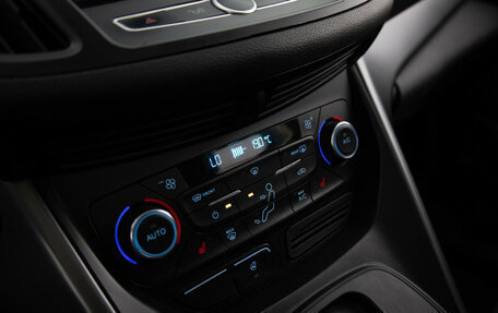 Ford Kuga III, 2017 год, 1 299 000 рублей, 13 фотография