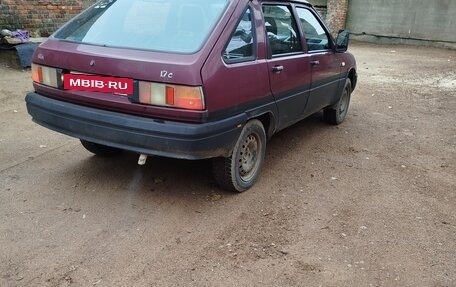 ИЖ 2126 «Ода», 2003 год, 90 000 рублей, 9 фотография