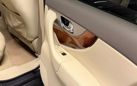 Infiniti QX70, 2015 год, 2 600 000 рублей, 12 фотография