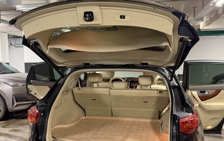 Infiniti QX70, 2015 год, 2 600 000 рублей, 17 фотография