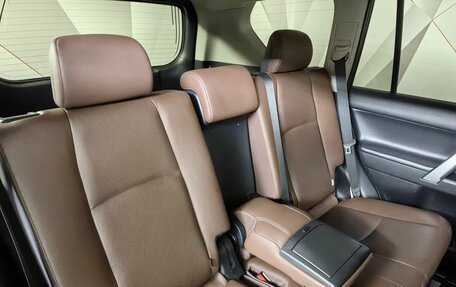 Toyota Land Cruiser Prado 150 рестайлинг 2, 2018 год, 5 143 000 рублей, 17 фотография