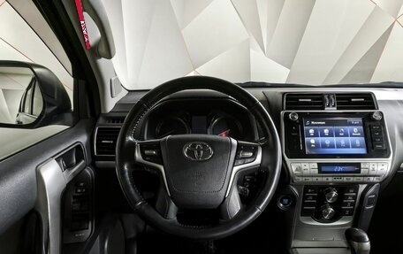 Toyota Land Cruiser Prado 150 рестайлинг 2, 2018 год, 5 143 000 рублей, 20 фотография