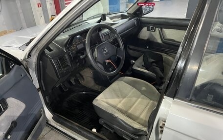 Mazda 323, 1986 год, 135 000 рублей, 7 фотография