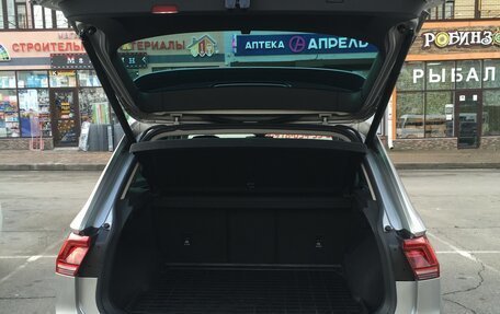 Volkswagen Tiguan II, 2019 год, 3 300 000 рублей, 8 фотография