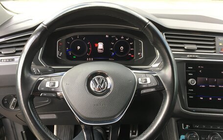 Volkswagen Tiguan II, 2019 год, 3 300 000 рублей, 13 фотография