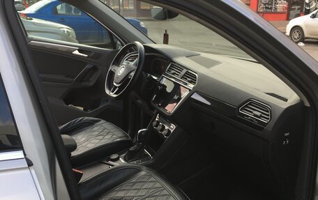 Volkswagen Tiguan II, 2019 год, 3 300 000 рублей, 15 фотография