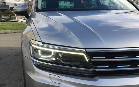 Volkswagen Tiguan II, 2019 год, 3 300 000 рублей, 18 фотография