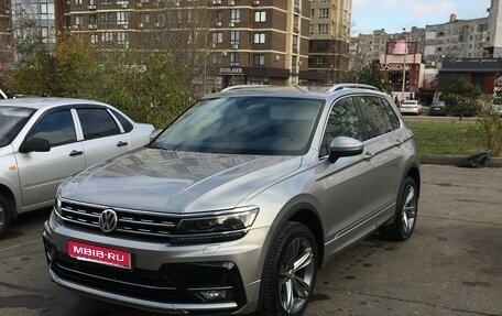 Volkswagen Tiguan II, 2019 год, 3 300 000 рублей, 2 фотография