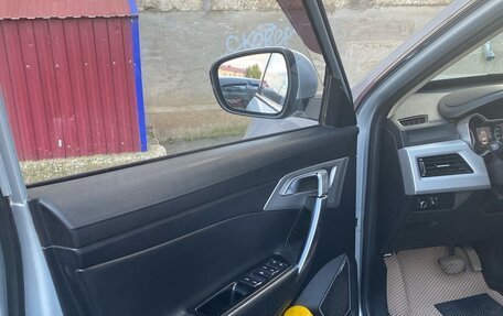 Geely Atlas I, 2018 год, 1 130 000 рублей, 10 фотография