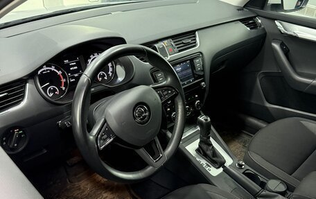 Skoda Octavia, 2017 год, 1 800 000 рублей, 3 фотография