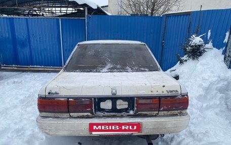 Toyota Vista, 1989 год, 95 000 рублей, 2 фотография