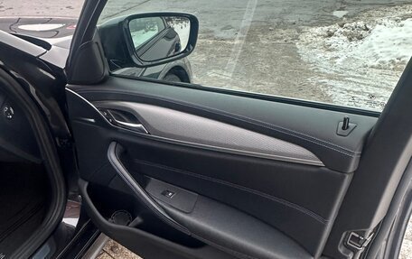 BMW 5 серия, 2017 год, 3 800 000 рублей, 10 фотография