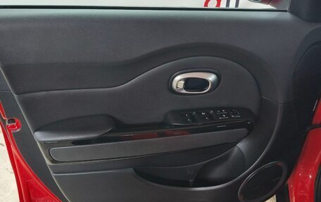 KIA Soul II рестайлинг, 2016 год, 1 299 000 рублей, 18 фотография