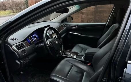 Toyota Camry, 2016 год, 2 650 000 рублей, 7 фотография