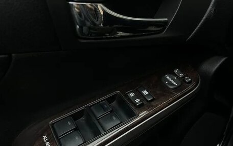 Toyota Camry, 2016 год, 2 650 000 рублей, 9 фотография