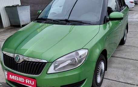 Skoda Fabia II, 2011 год, 900 000 рублей, 1 фотография