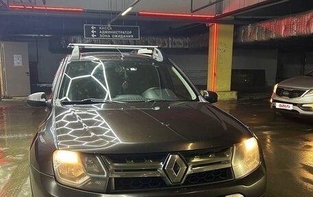 Renault Duster I рестайлинг, 2015 год, 750 000 рублей, 2 фотография