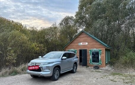 Mitsubishi Pajero Sport III рестайлинг, 2021 год, 3 450 000 рублей, 3 фотография