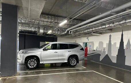 Mitsubishi Pajero Sport III рестайлинг, 2021 год, 3 450 000 рублей, 4 фотография