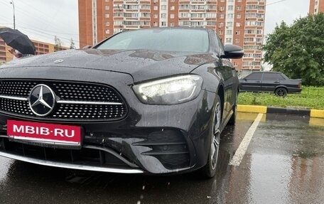 Mercedes-Benz E-Класс, 2021 год, 5 300 000 рублей, 10 фотография
