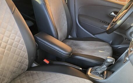 Volkswagen Polo VI (EU Market), 2017 год, 1 050 000 рублей, 8 фотография