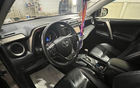 Toyota RAV4, 2013 год, 1 650 000 рублей, 10 фотография