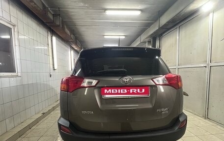 Toyota RAV4, 2013 год, 1 650 000 рублей, 9 фотография