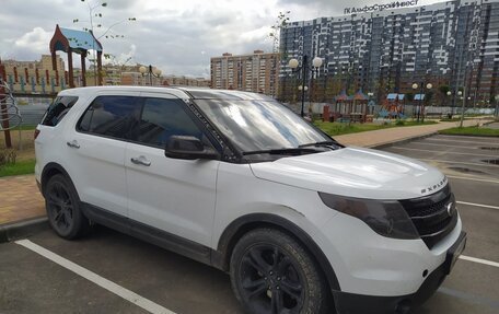 Ford Explorer VI, 2013 год, 1 600 000 рублей, 6 фотография