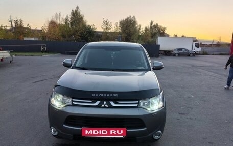 Mitsubishi Outlander III рестайлинг 3, 2012 год, 1 150 000 рублей, 5 фотография