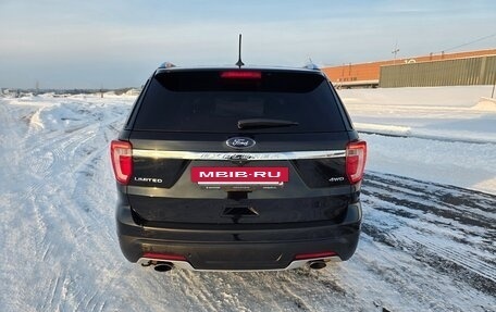 Ford Explorer VI, 2018 год, 3 200 000 рублей, 3 фотография