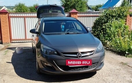 Opel Astra J, 2014 год, 840 000 рублей, 7 фотография