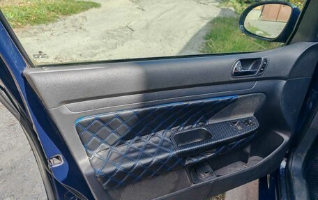 Volkswagen Golf V, 2004 год, 450 000 рублей, 16 фотография