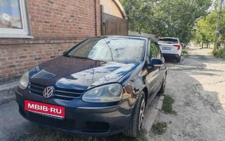 Volkswagen Golf V, 2004 год, 450 000 рублей, 17 фотография