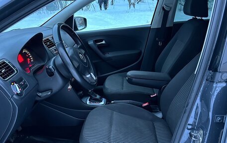 Volkswagen Polo VI (EU Market), 2012 год, 800 000 рублей, 6 фотография