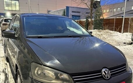 Volkswagen Polo VI (EU Market), 2012 год, 800 000 рублей, 2 фотография