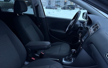 Volkswagen Polo VI (EU Market), 2012 год, 800 000 рублей, 9 фотография