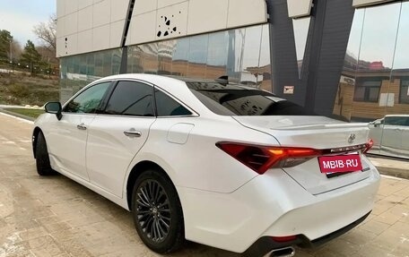 Toyota Avalon, 2022 год, 3 500 000 рублей, 7 фотография
