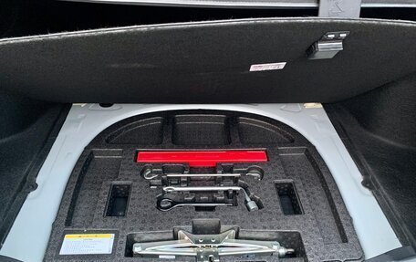 Toyota Avalon, 2022 год, 3 500 000 рублей, 23 фотография