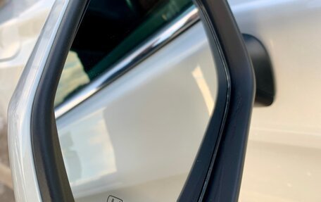 Toyota Avalon, 2022 год, 3 500 000 рублей, 27 фотография