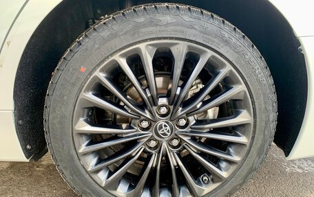 Toyota Avalon, 2022 год, 3 500 000 рублей, 26 фотография