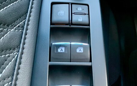 Toyota Avalon, 2022 год, 3 500 000 рублей, 29 фотография