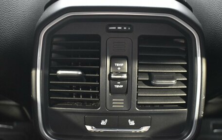 Porsche Macan I рестайлинг, 2018 год, 3 390 000 рублей, 22 фотография