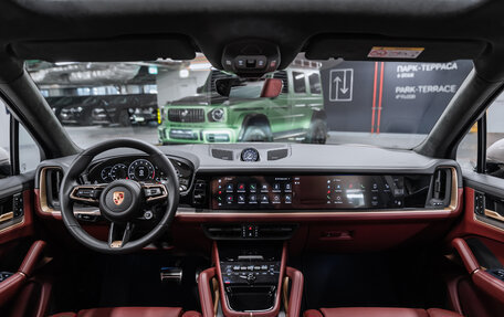 Porsche Cayenne III, 2025 год, 24 200 000 рублей, 3 фотография