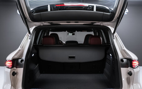 Porsche Cayenne III, 2025 год, 24 200 000 рублей, 9 фотография